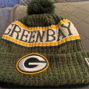 New Era Green Bay Packers Knit Beanie Tobaggen Hat